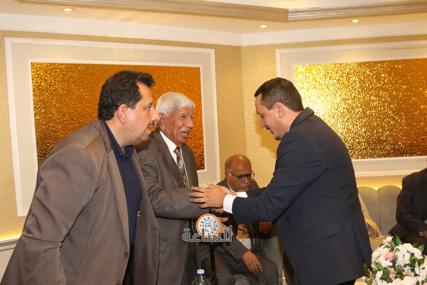 Madar Al-Saa Images 0.8977502679009676