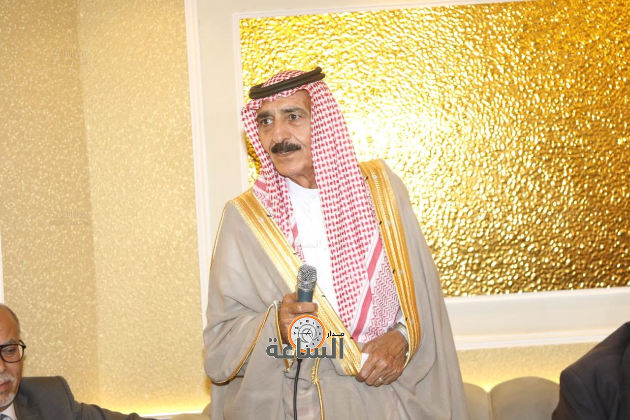 Madar Al-Saa Images 0.42650642212678813