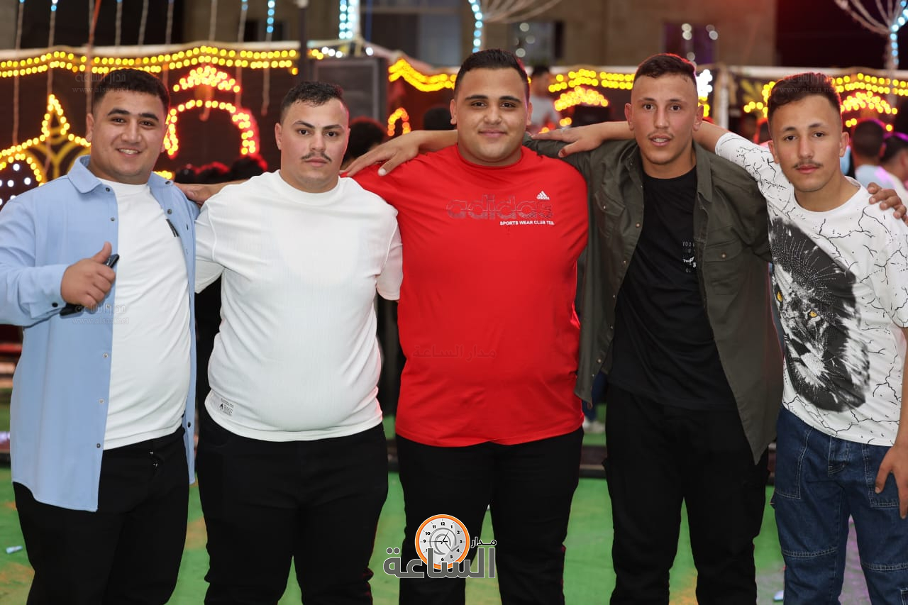 Madar Al-Saa Images 0.8752793611636402