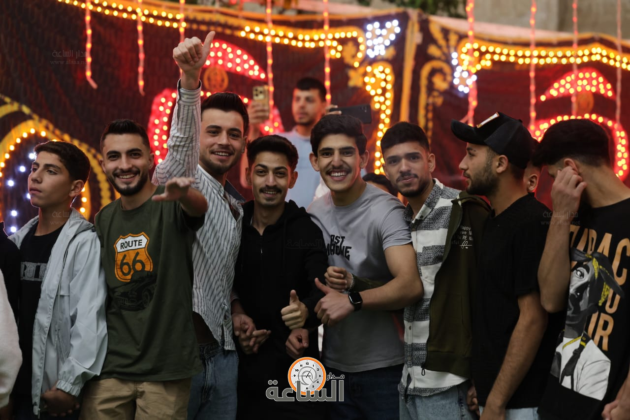 Madar Al-Saa Images 0.3652909759383437