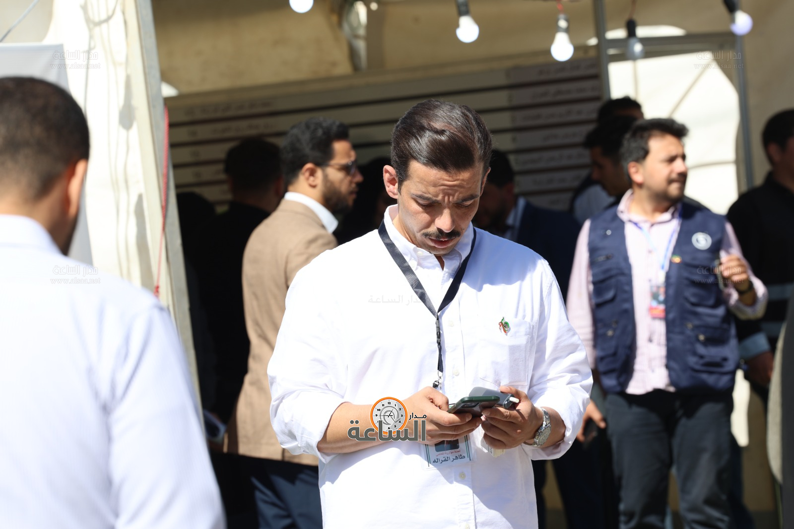 Madar Al-Saa Images 0.9304058157197246