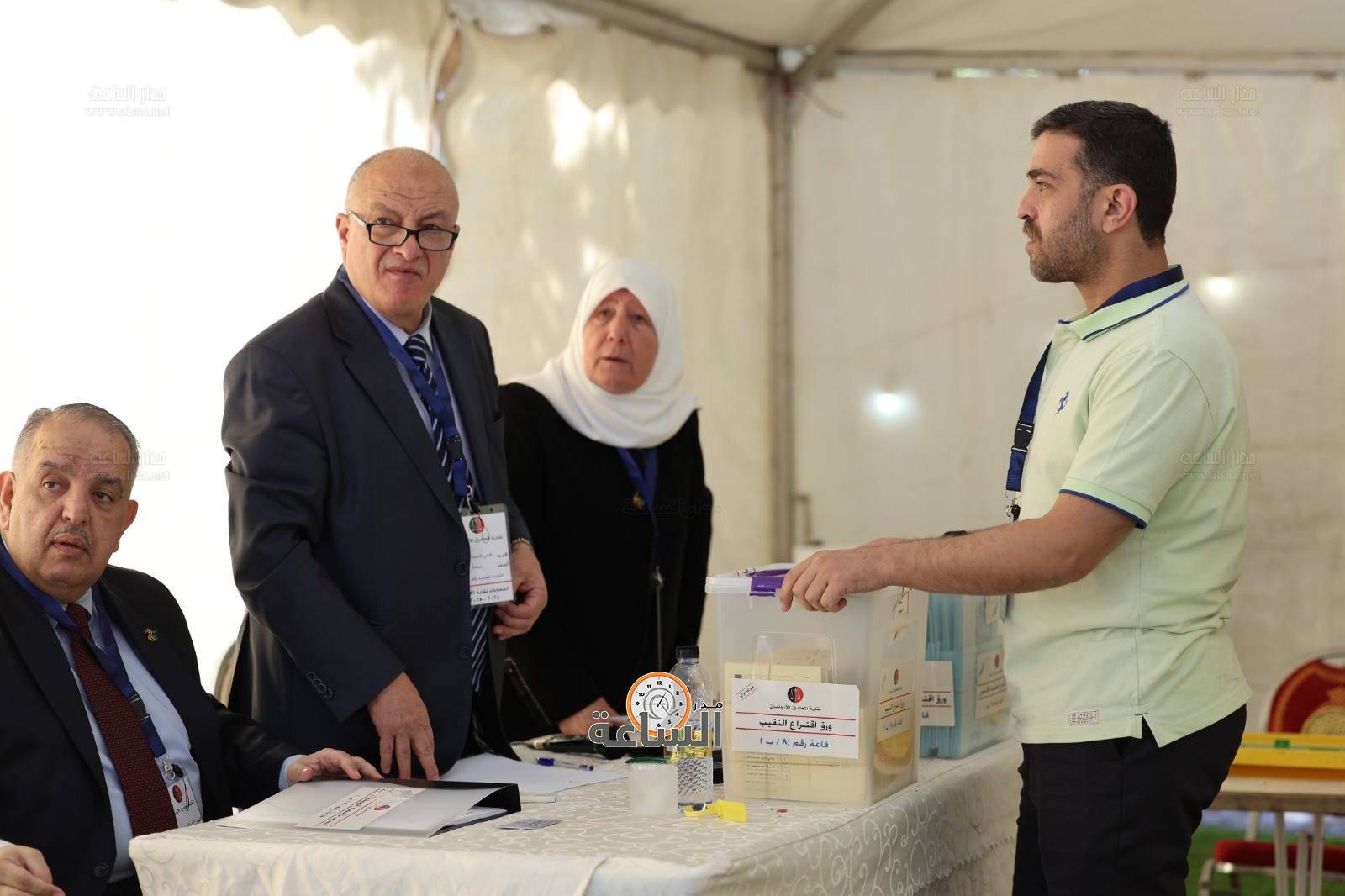 Madar Al-Saa Images 0.44592963556005905