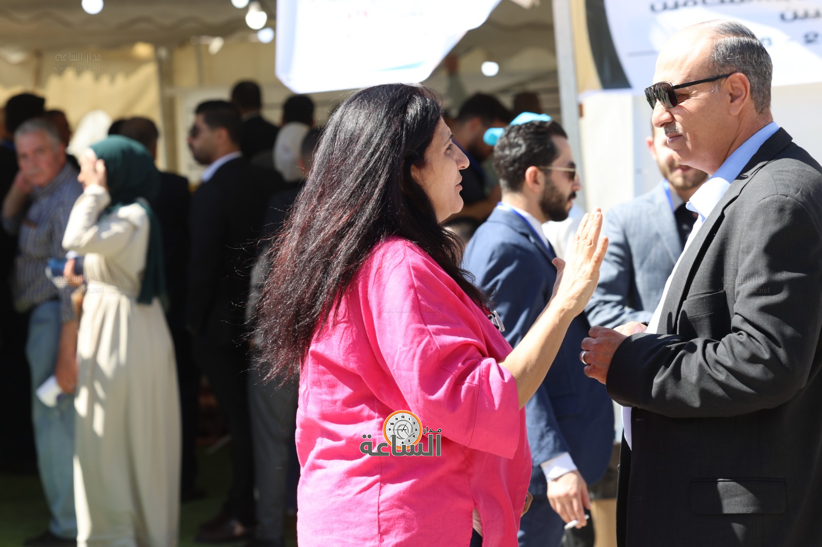 Madar Al-Saa Images 0.49056047413407655