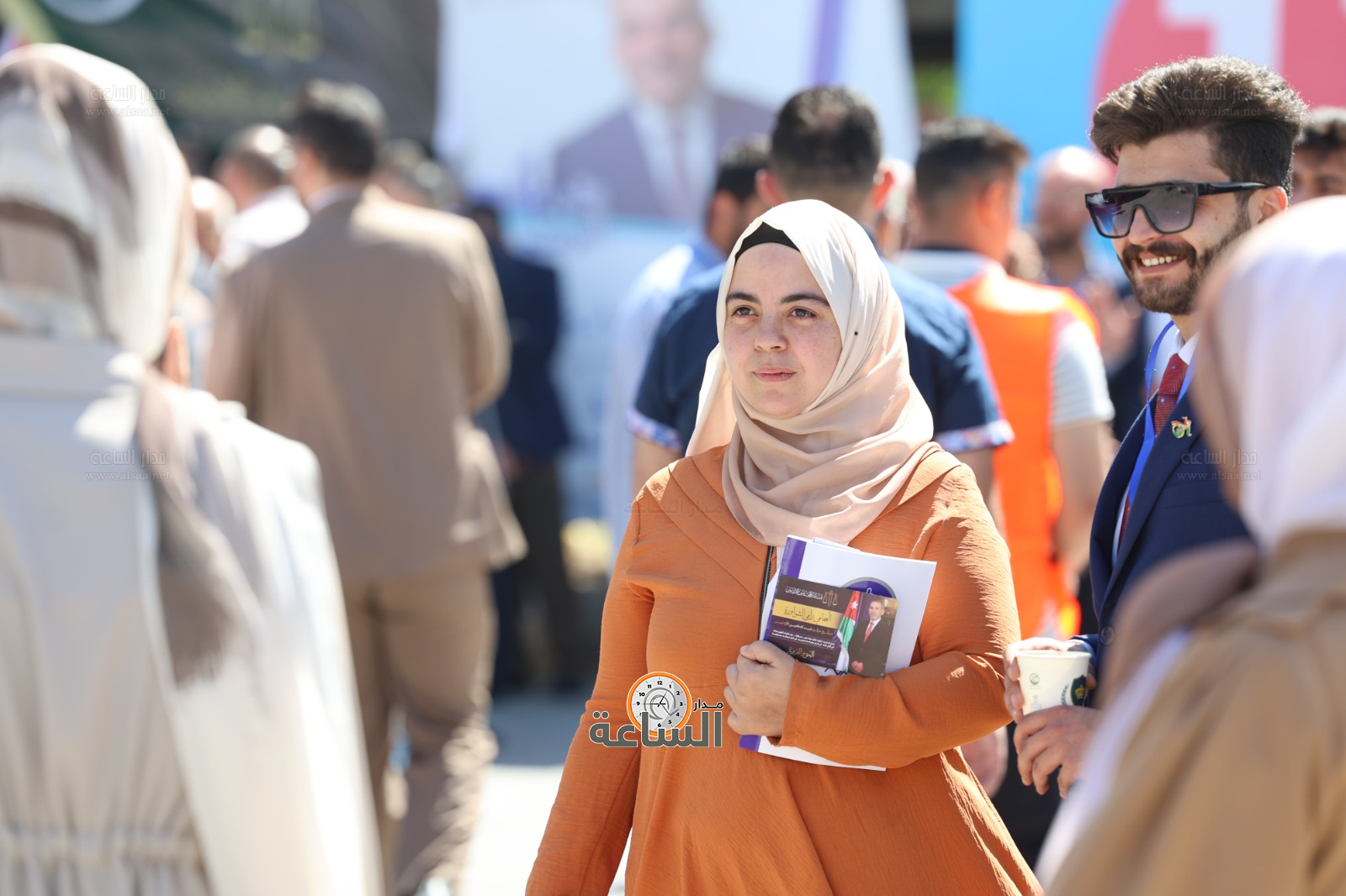 Madar Al-Saa Images 0.14862575126189692