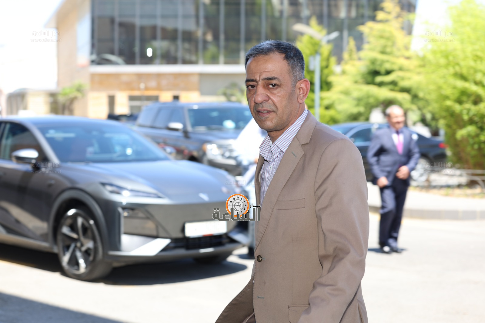 Madar Al-Saa Images 0.7335664254063426