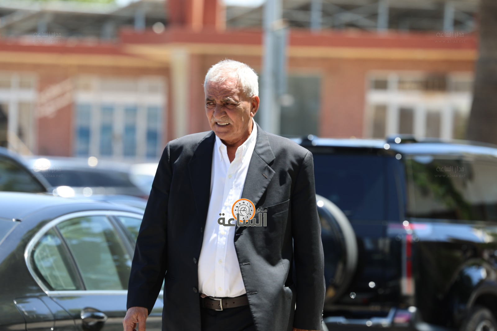 Madar Al-Saa Images 0.011796236904503266