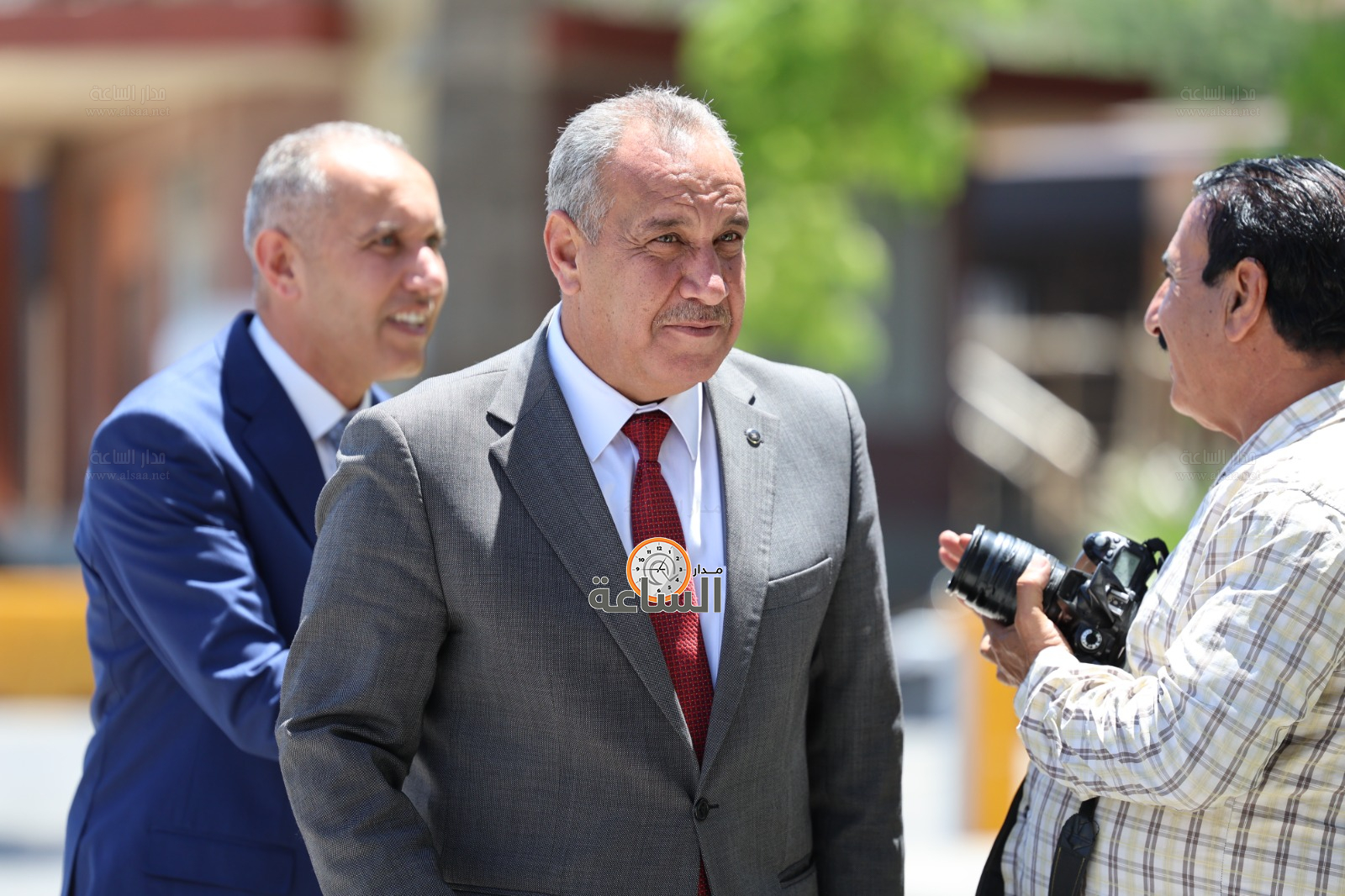 Madar Al-Saa Images 0.4393642102263806