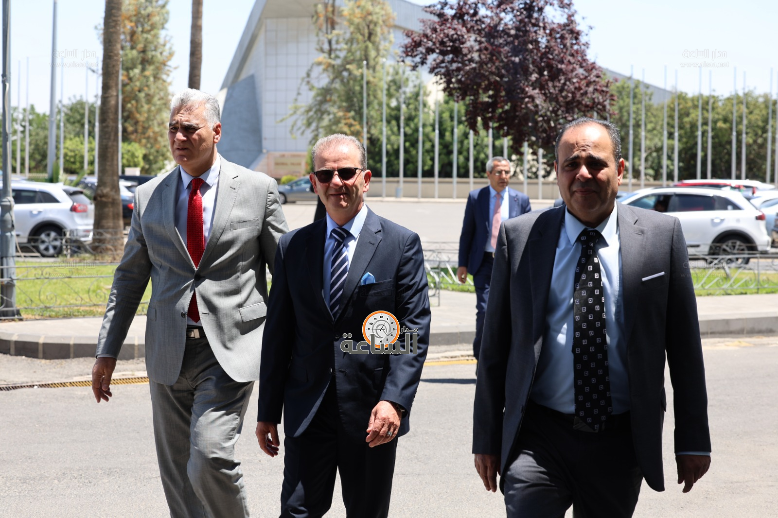 Madar Al-Saa Images 0.1324161780498001