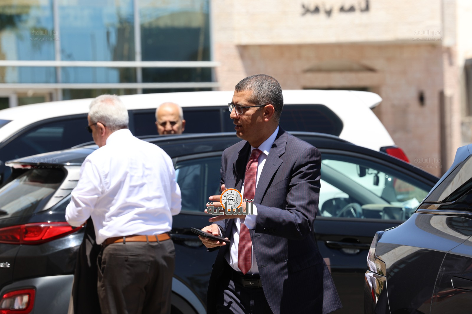 Madar Al-Saa Images 0.8319827524141793