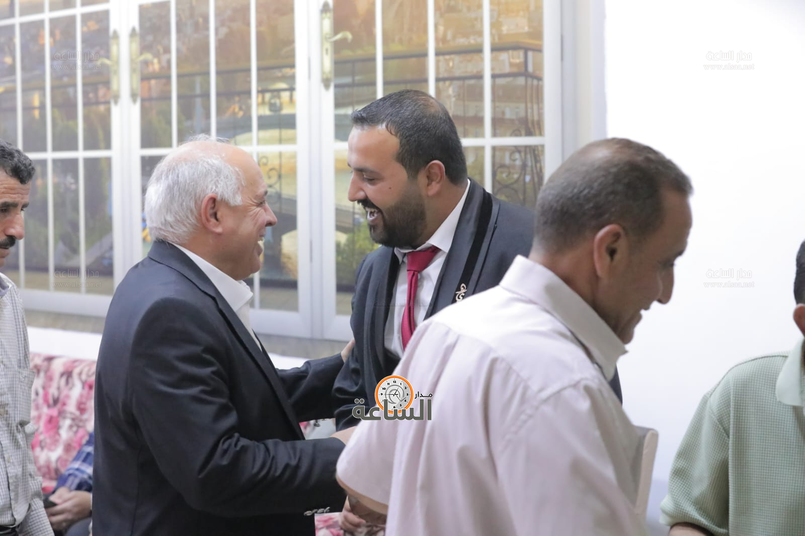 Madar Al-Saa Images 0.4595789238545439