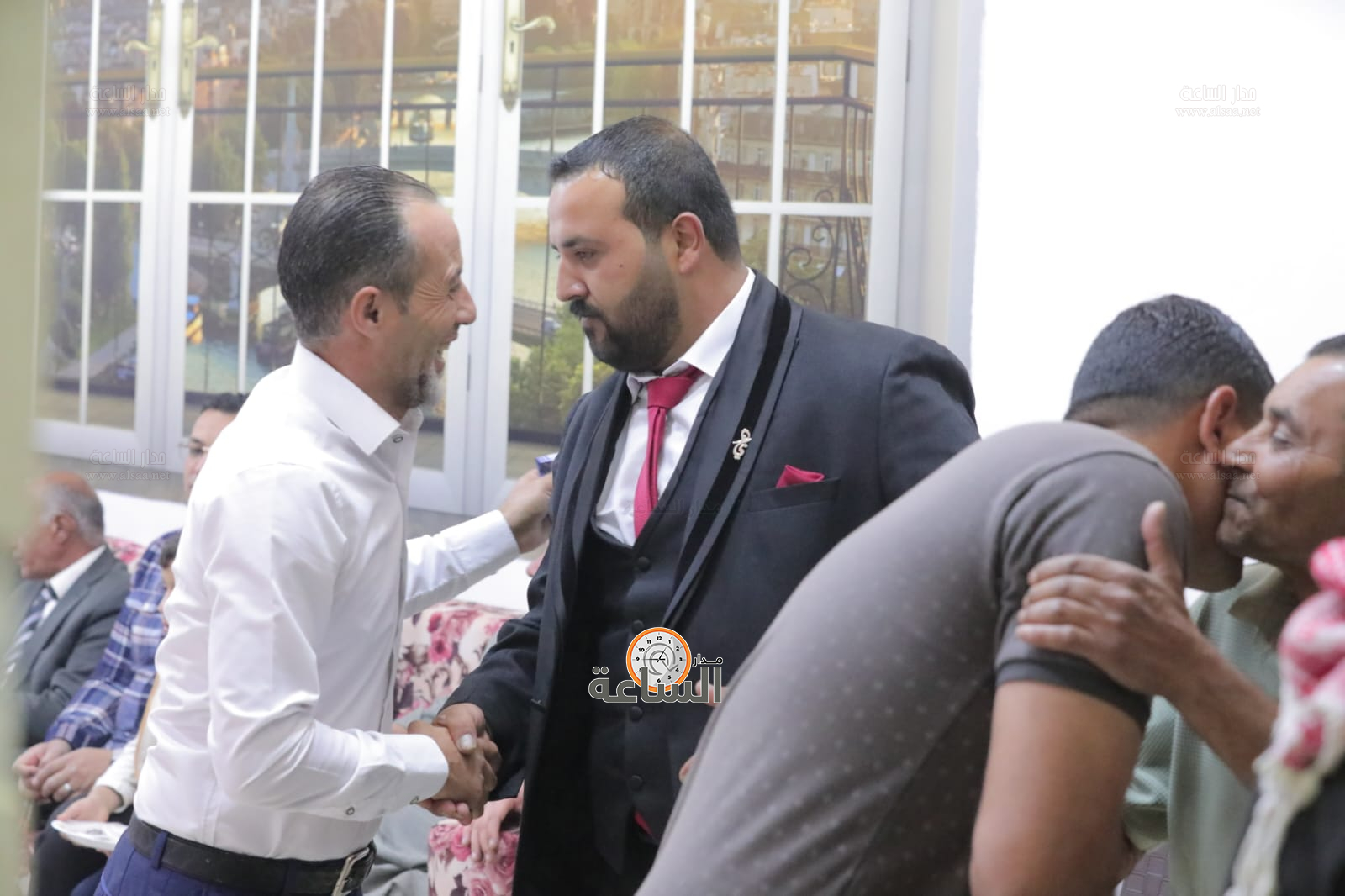 Madar Al-Saa Images 0.25726241232869507