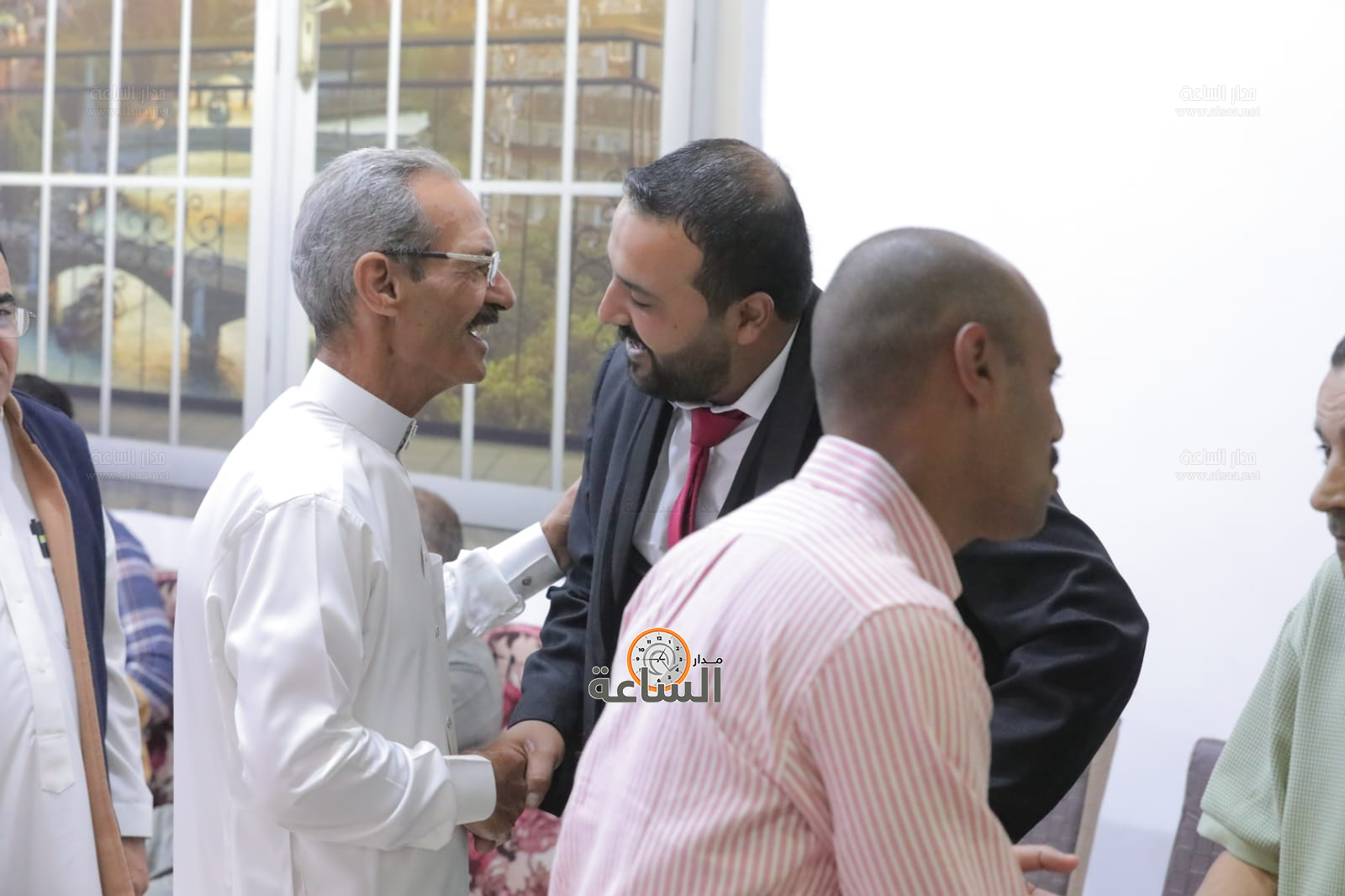 Madar Al-Saa Images 0.5659686425023607