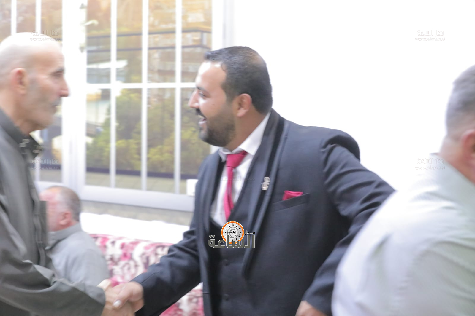 Madar Al-Saa Images 0.9006896236907427