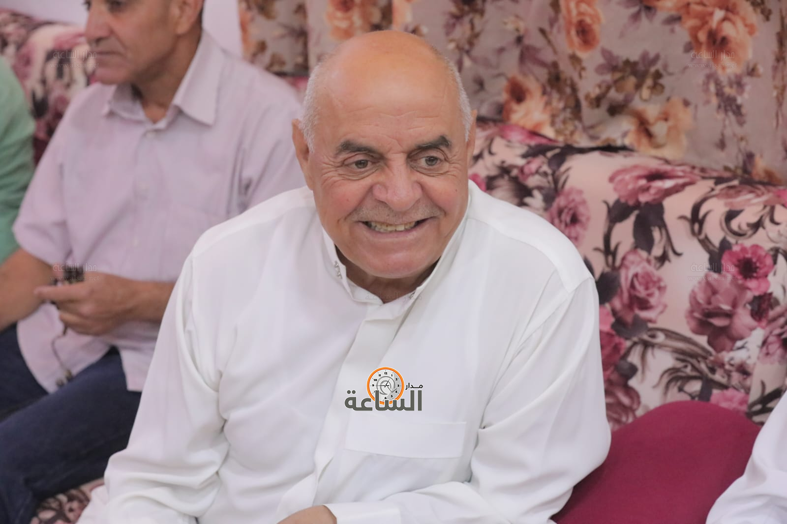 Madar Al-Saa Images 0.3885059032641446