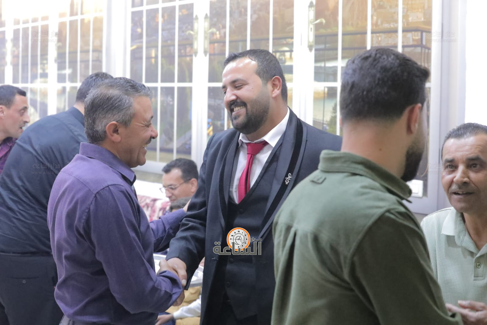 Madar Al-Saa Images 0.07917616874793576