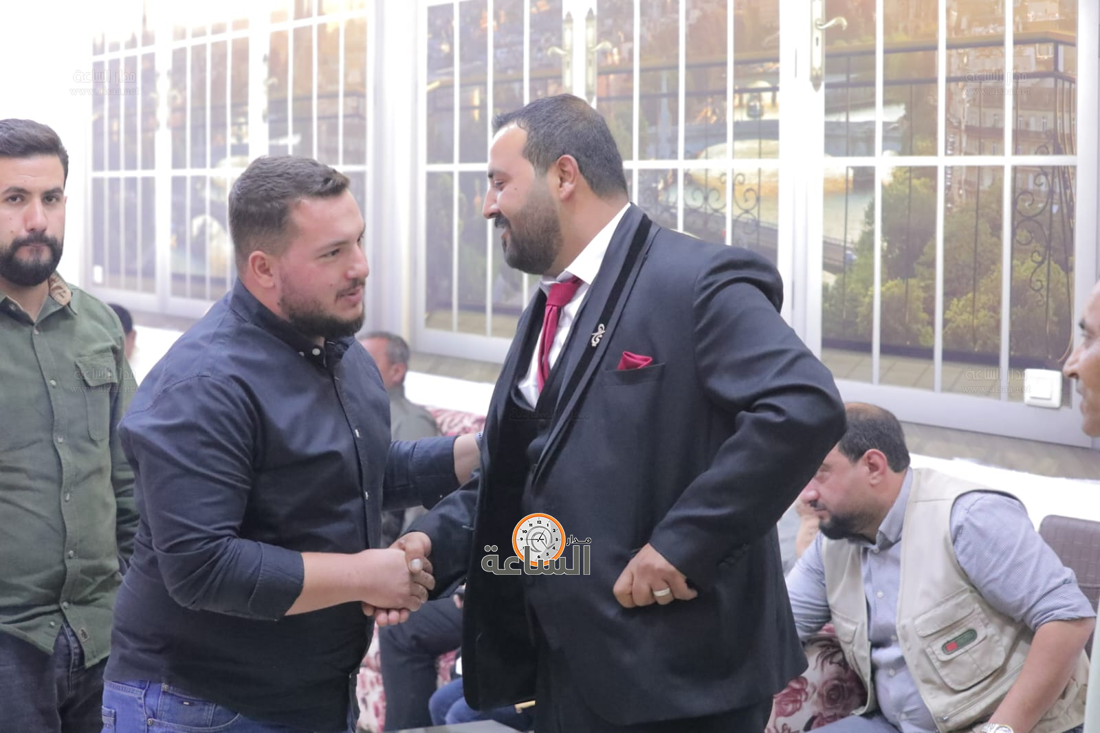 Madar Al-Saa Images 0.050513078794384936