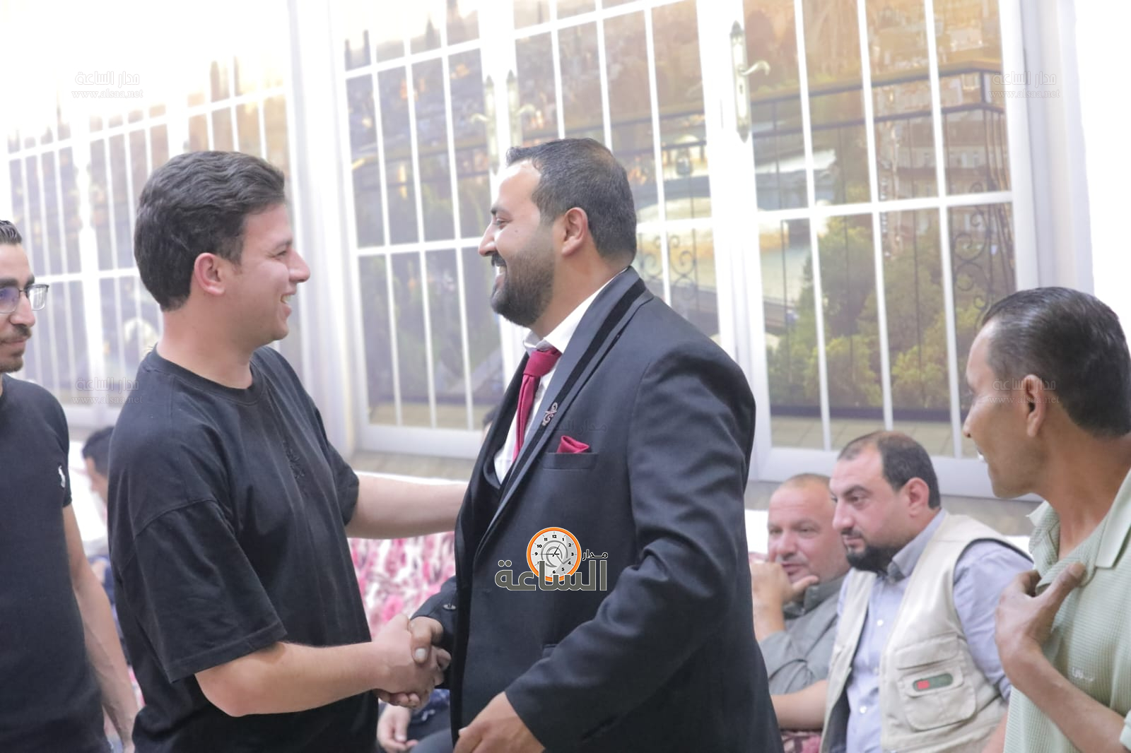 Madar Al-Saa Images 0.39860455207874335