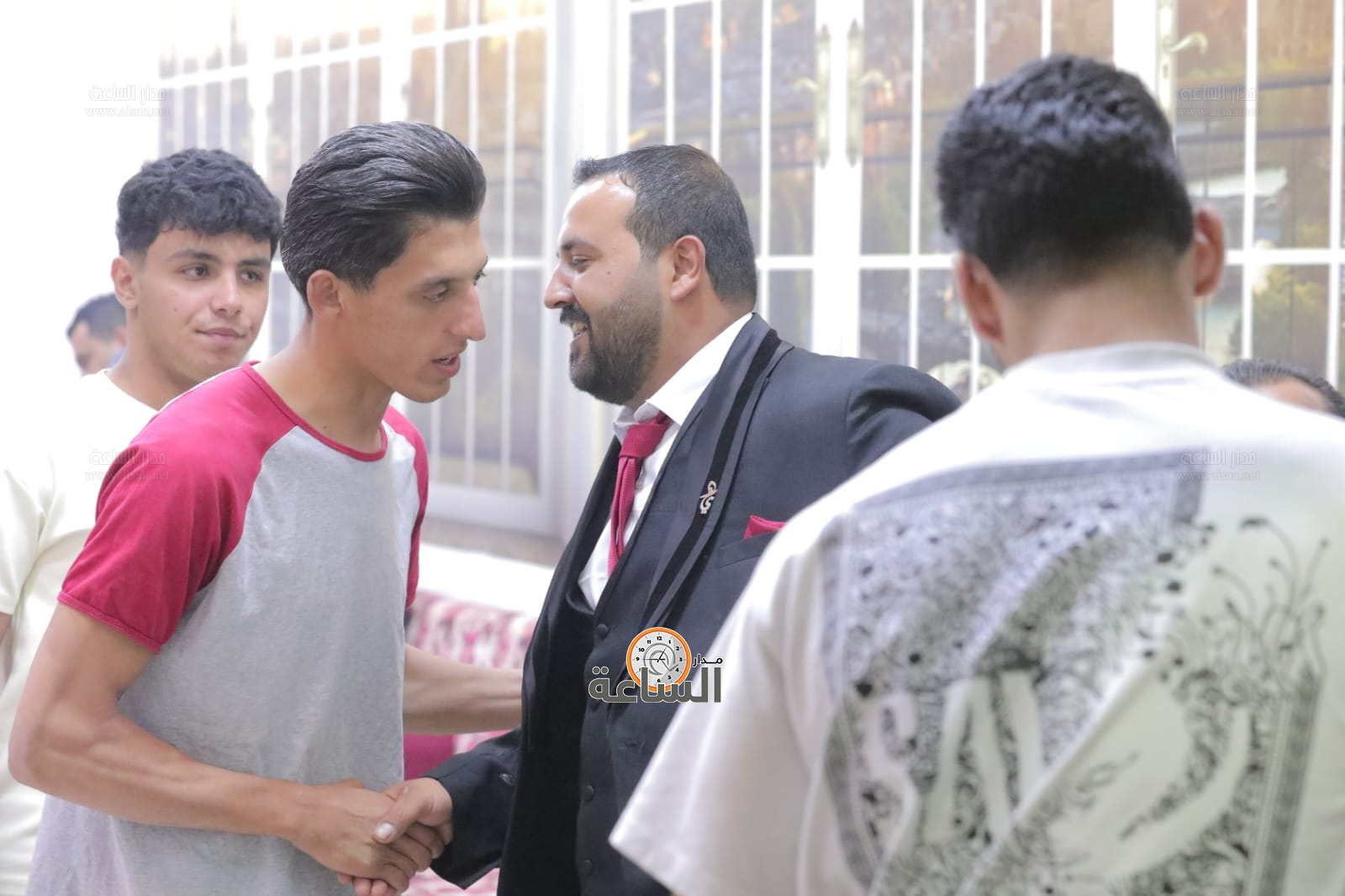 Madar Al-Saa Images 0.9869846826560401