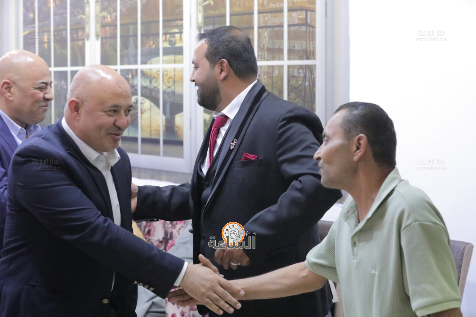 Madar Al-Saa Images 0.2524482820377044