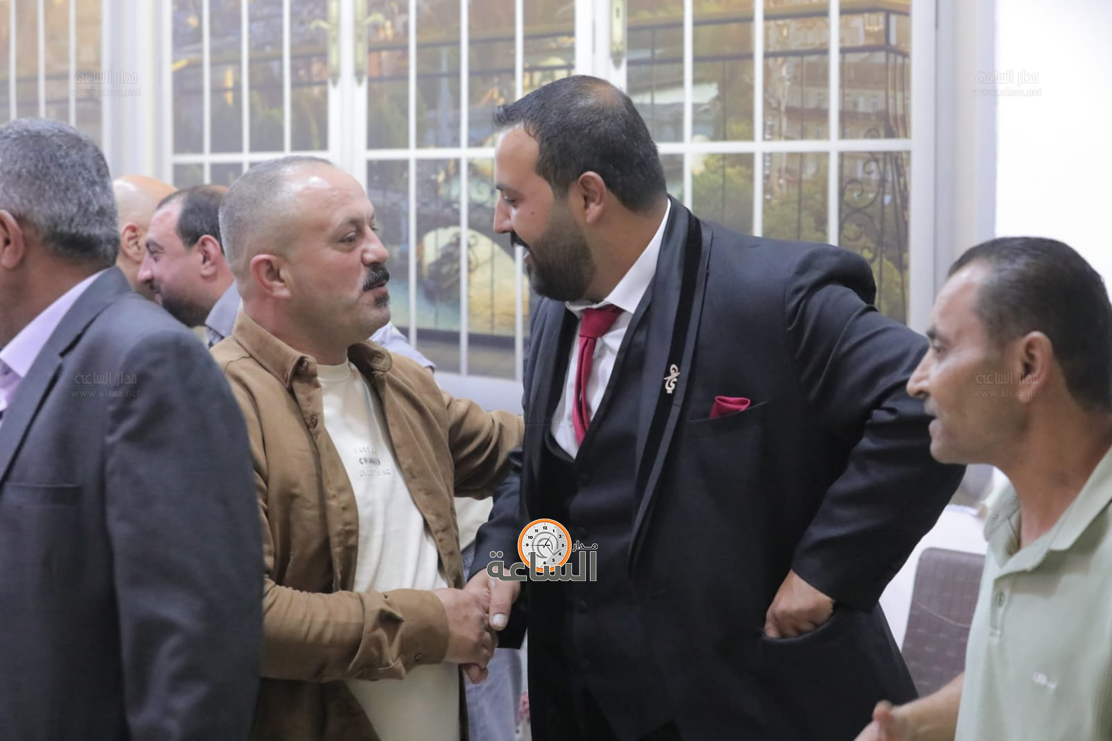 Madar Al-Saa Images 0.7869894394097099