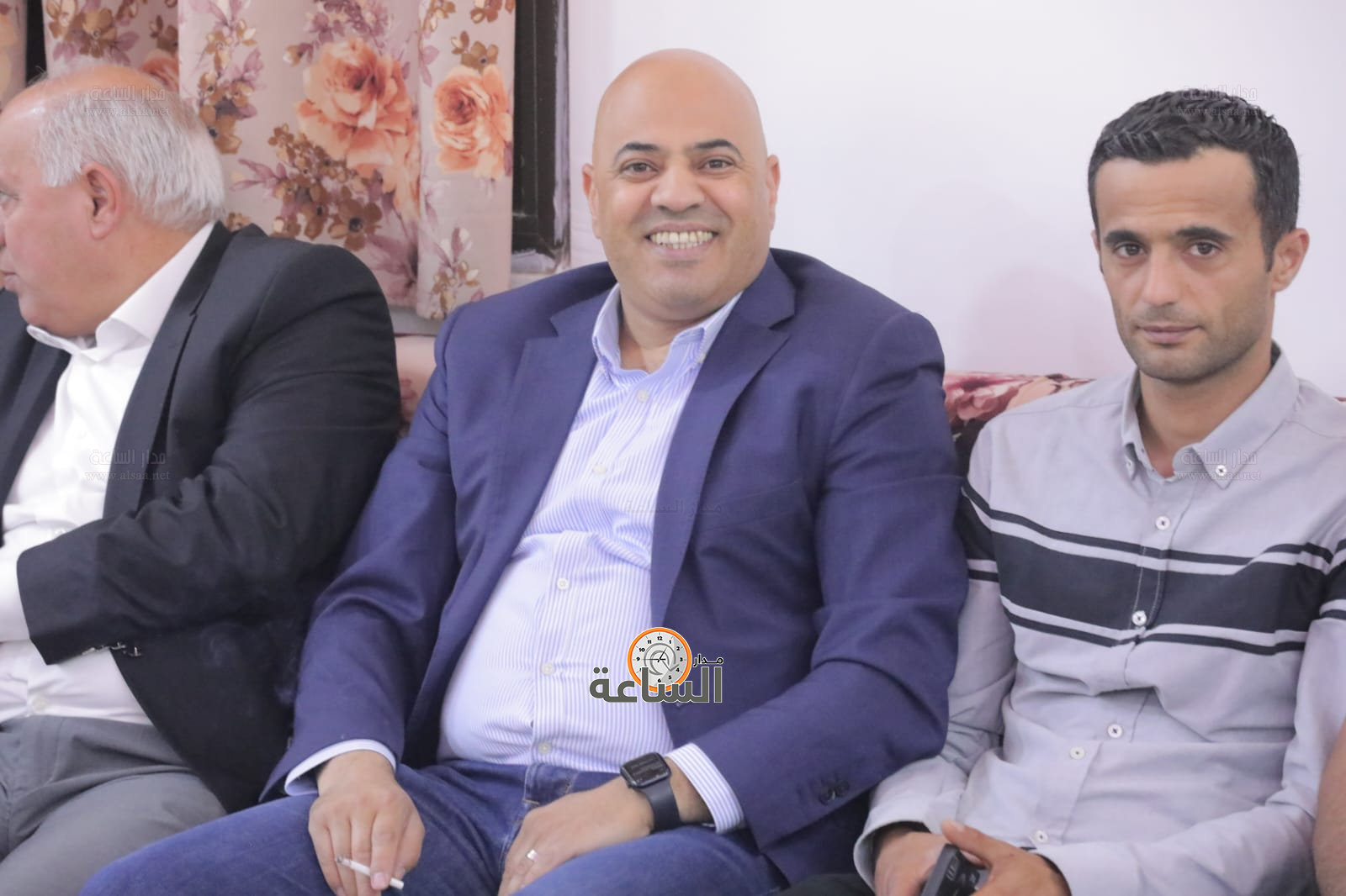 Madar Al-Saa Images 0.8747570636844264