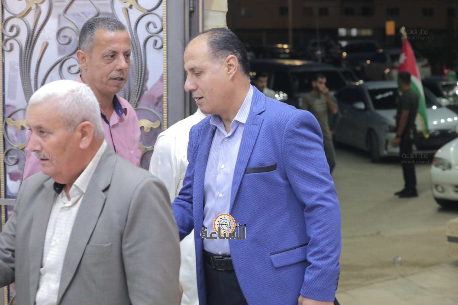 Madar Al-Saa Images 0.3268427800332072