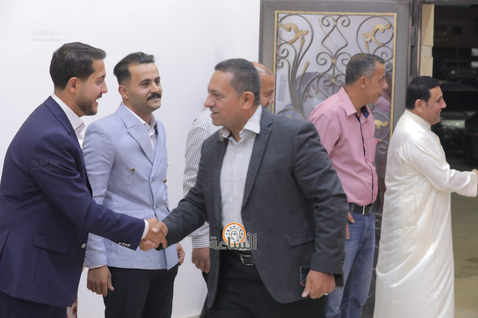 Madar Al-Saa Images 0.8063689516905325