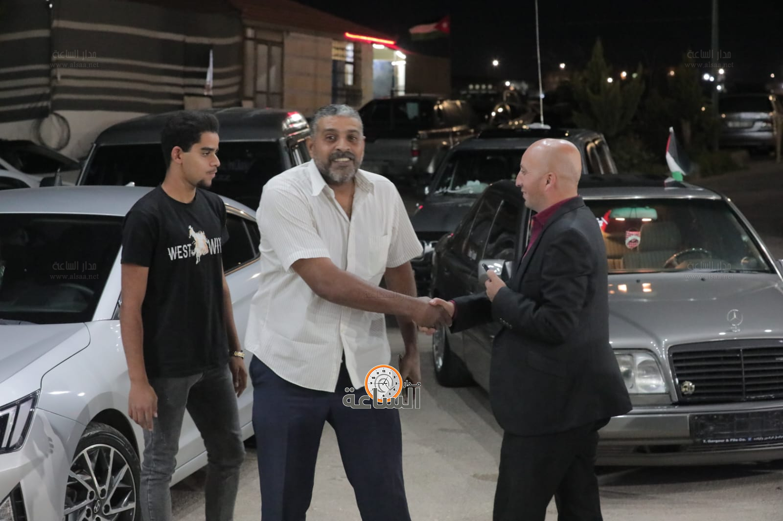 Madar Al-Saa Images 0.4897693311201481