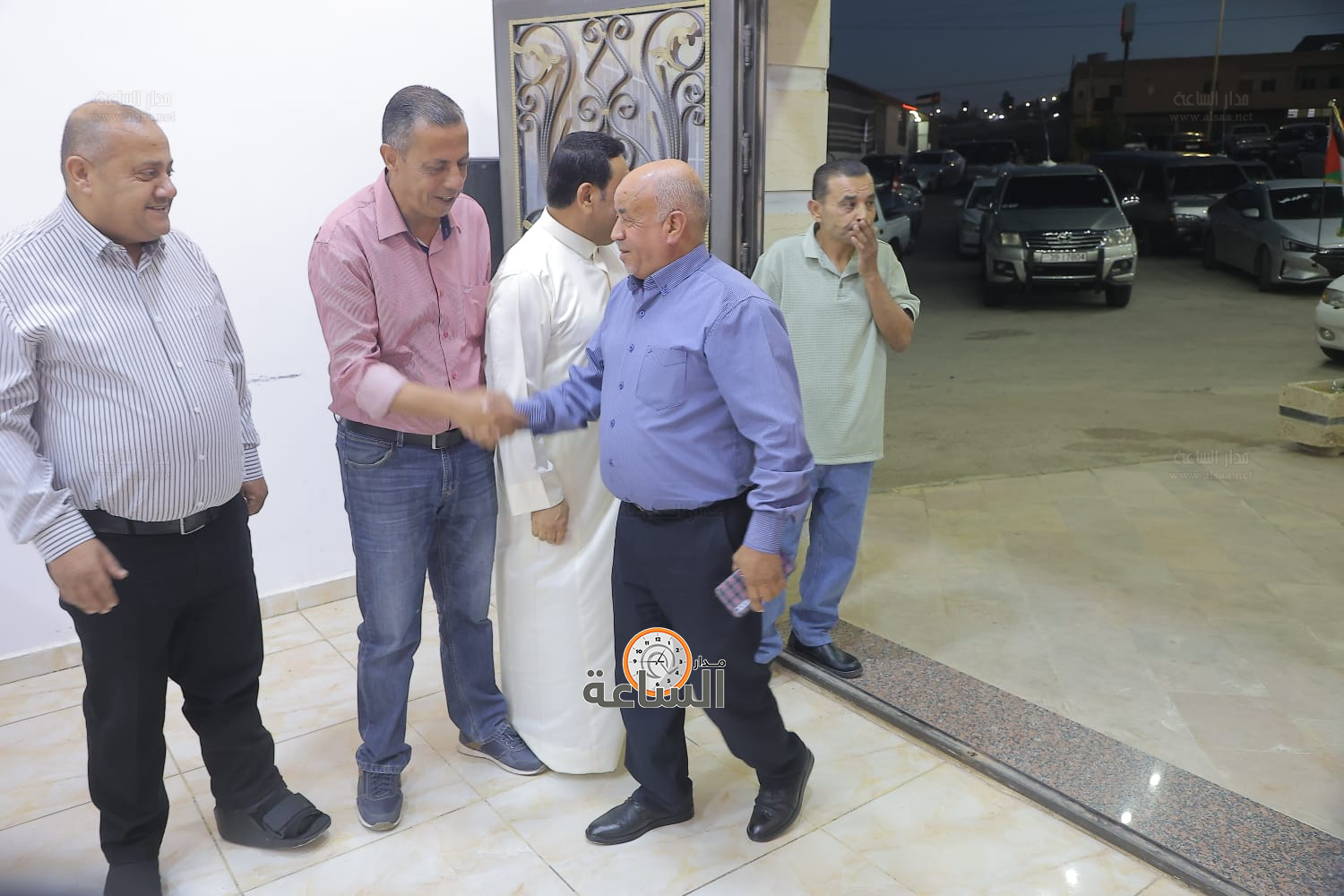 Madar Al-Saa Images 0.054209397143668014