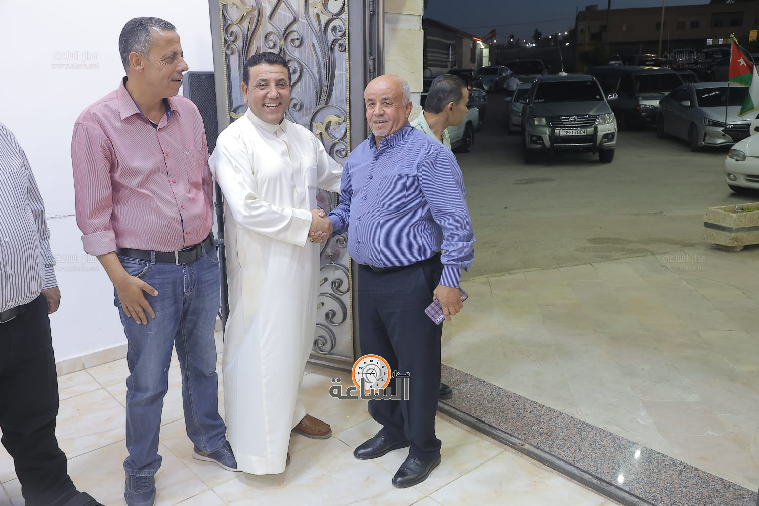 Madar Al-Saa Images 0.5530383975620788