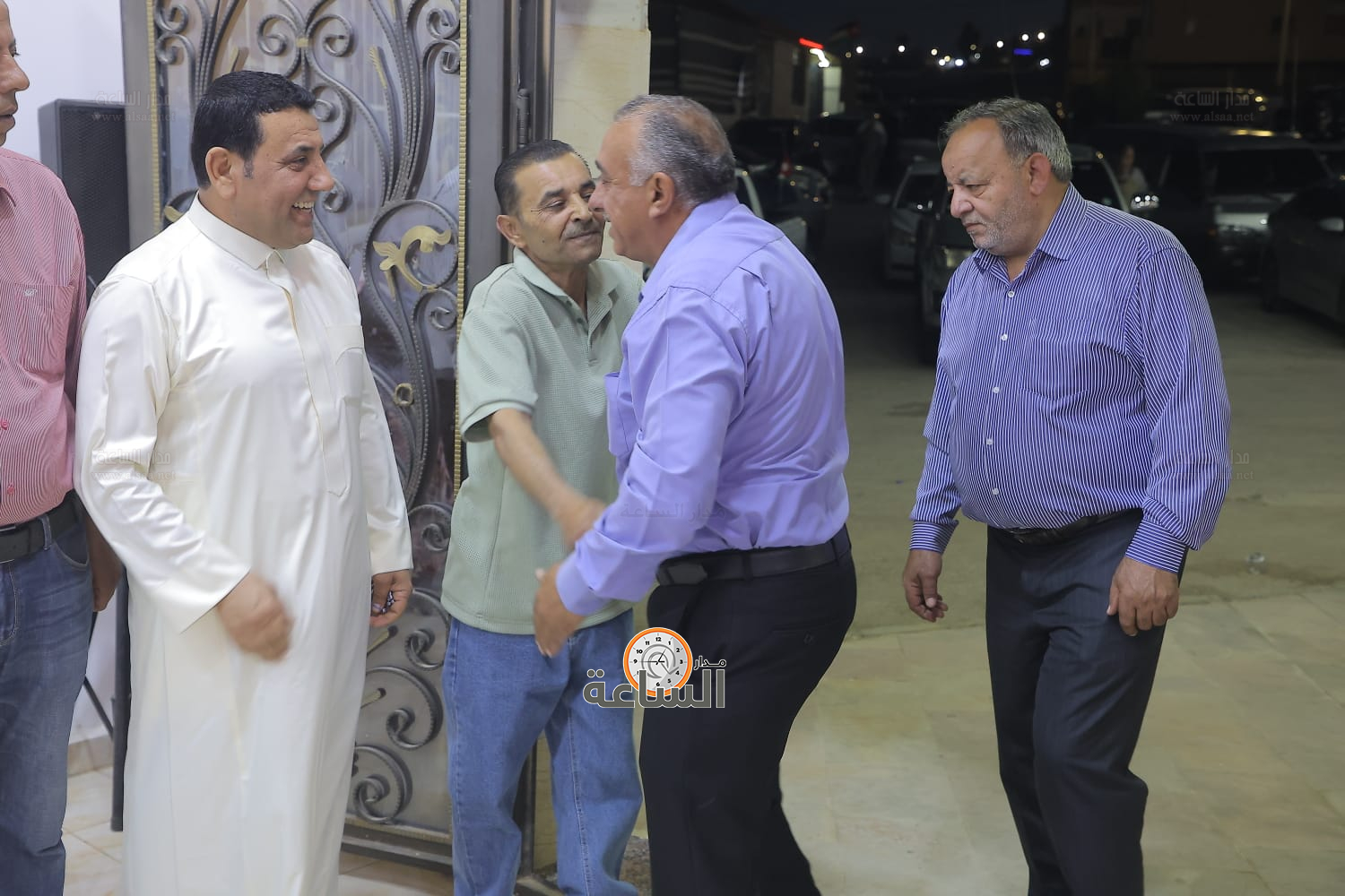 Madar Al-Saa Images 0.7926421005089432