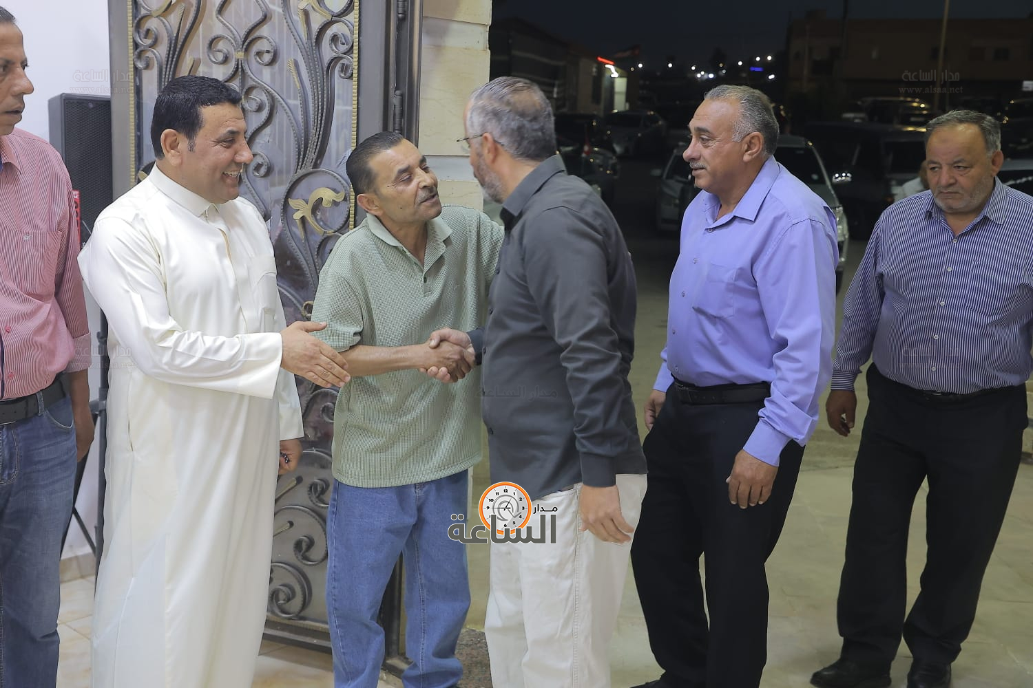 Madar Al-Saa Images 0.9961296727267794