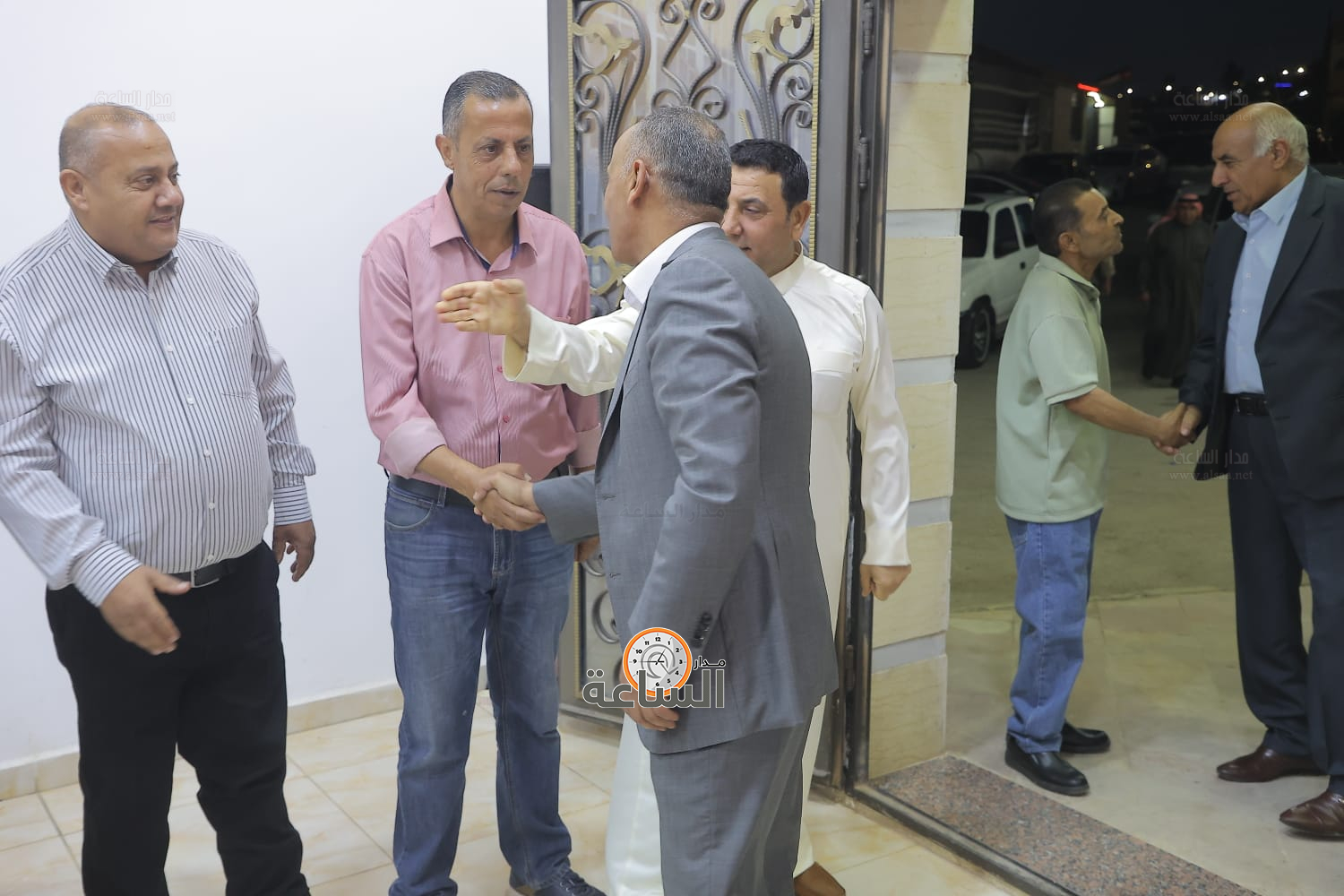 Madar Al-Saa Images 0.011311552814275316