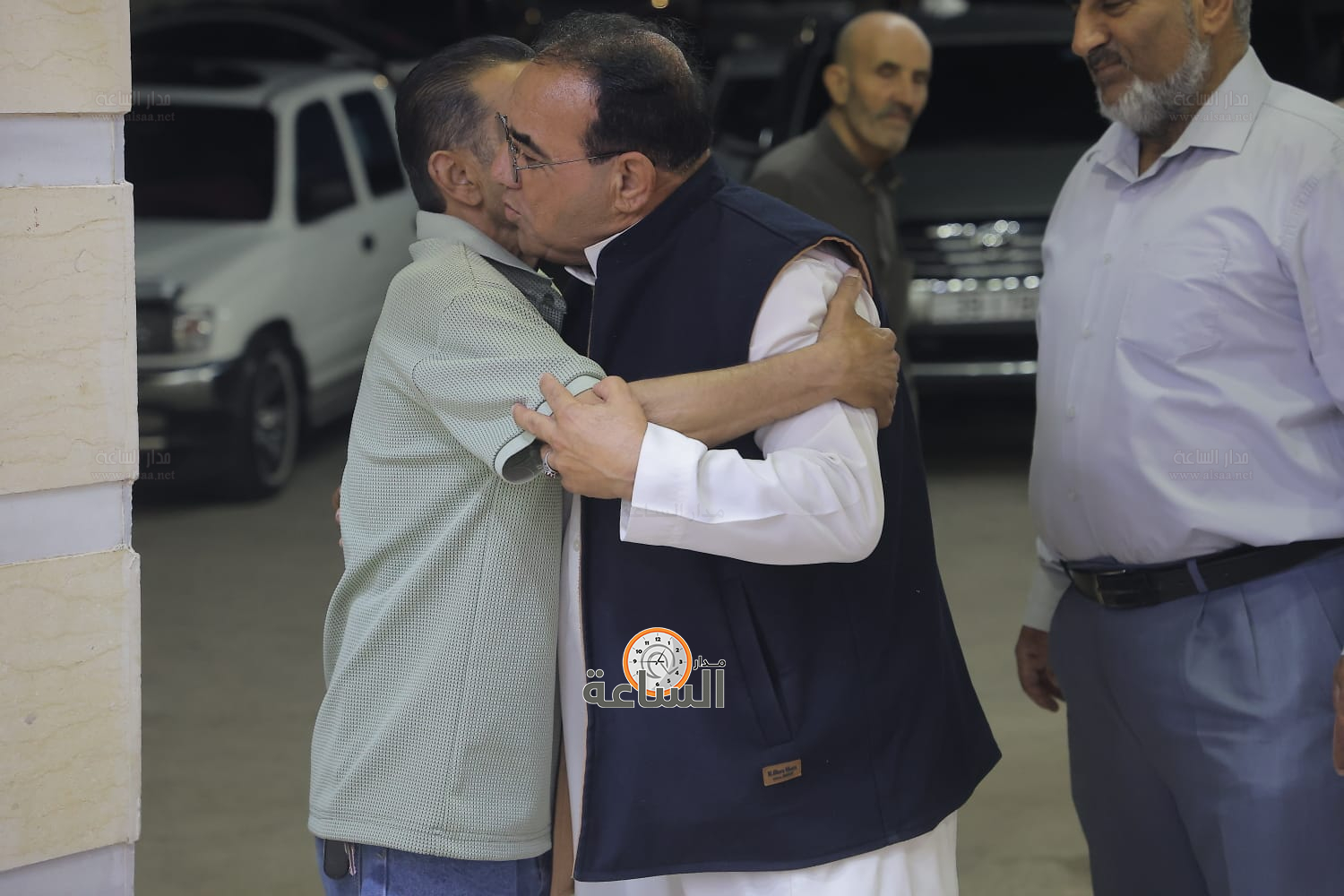 Madar Al-Saa Images 0.19067637815582172