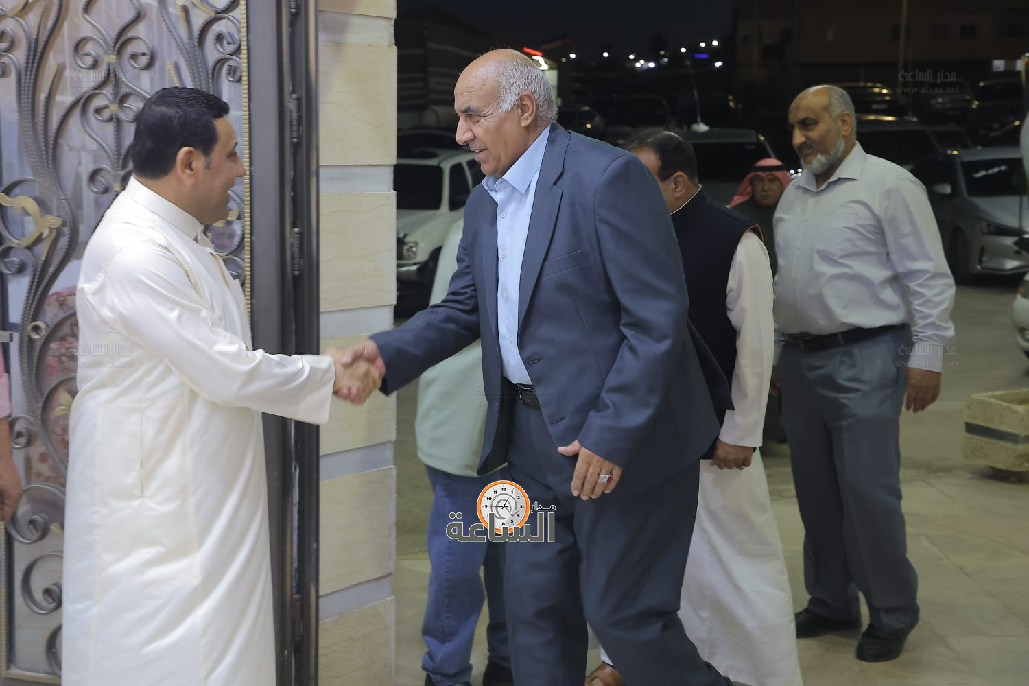 Madar Al-Saa Images 0.39283689344001405