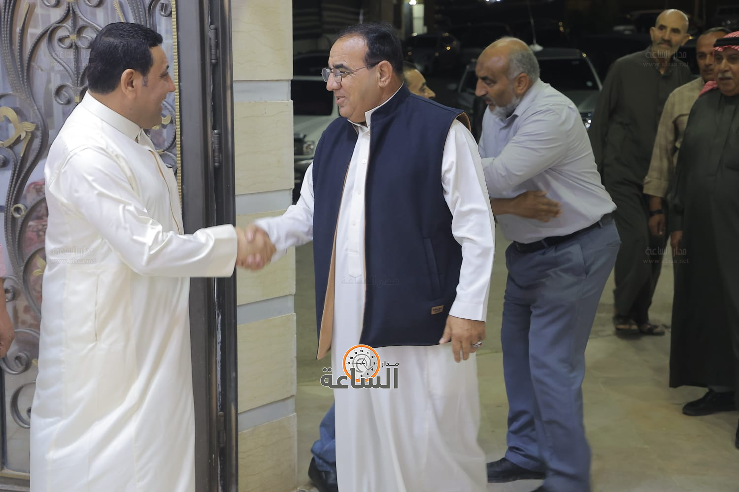 Madar Al-Saa Images 0.938822163254996