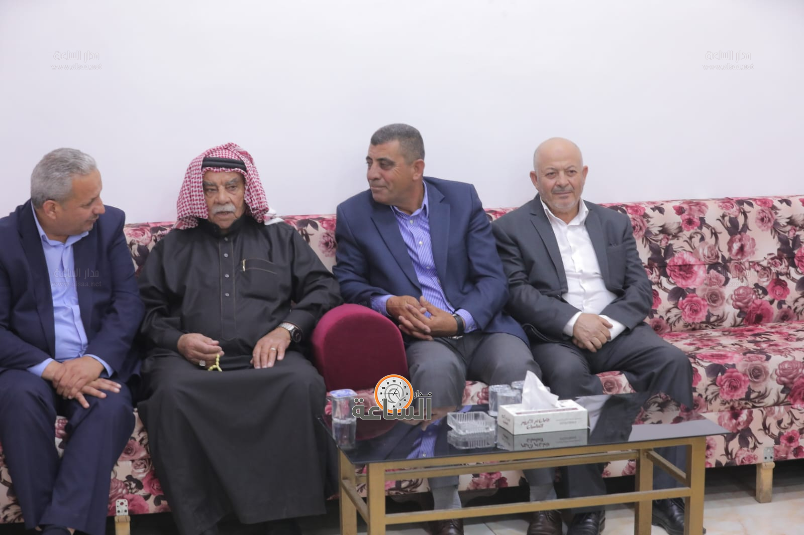 Madar Al-Saa Images 0.9278550214858844