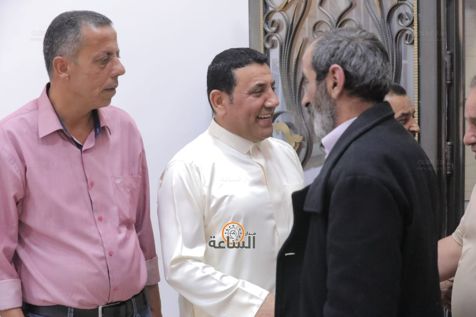 Madar Al-Saa Images 0.17982067383696554