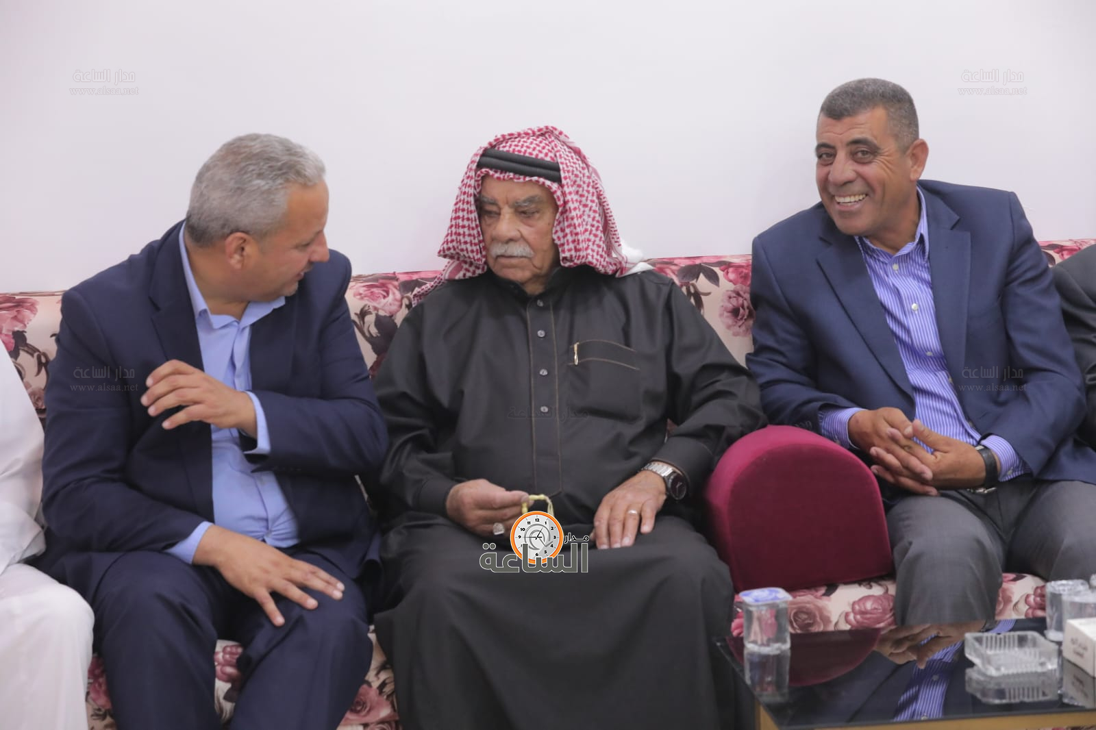 Madar Al-Saa Images 0.622401317636007