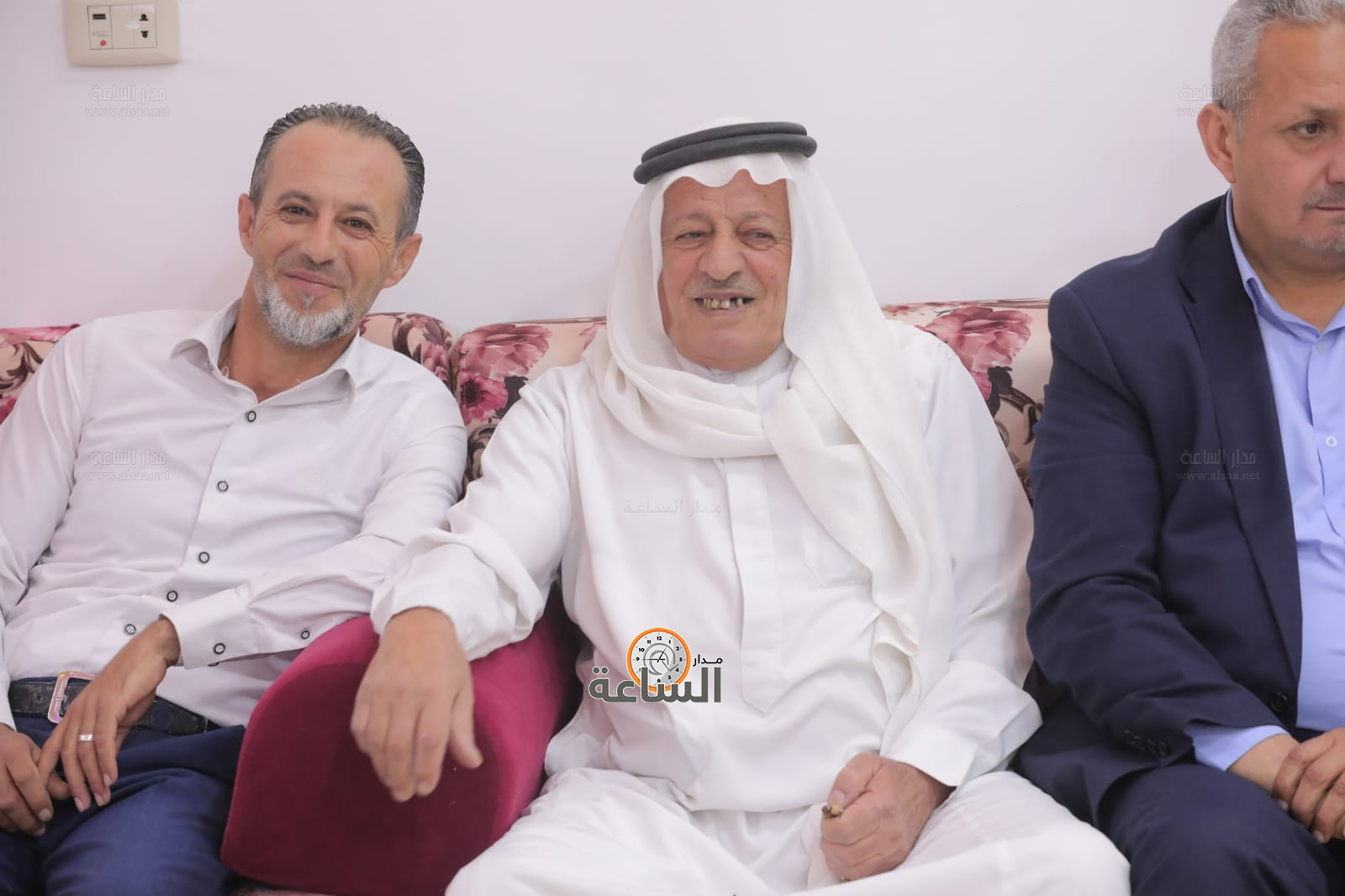 Madar Al-Saa Images 0.3269299973538585