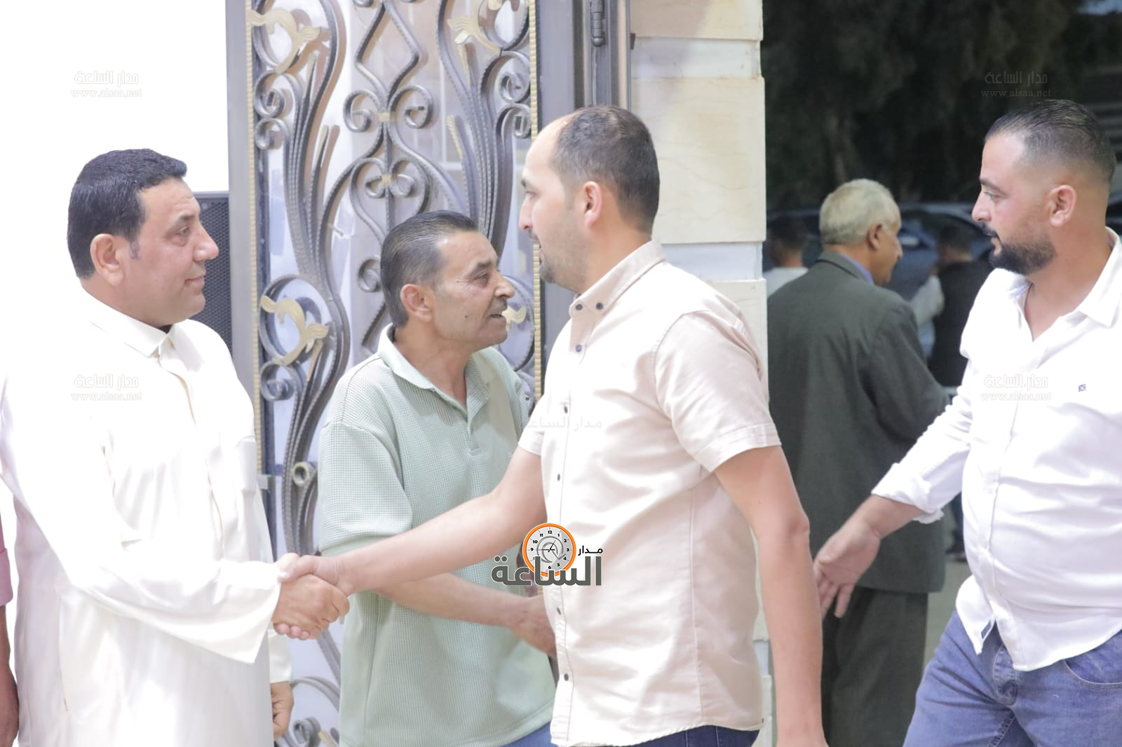 Madar Al-Saa Images 0.6056423265541583