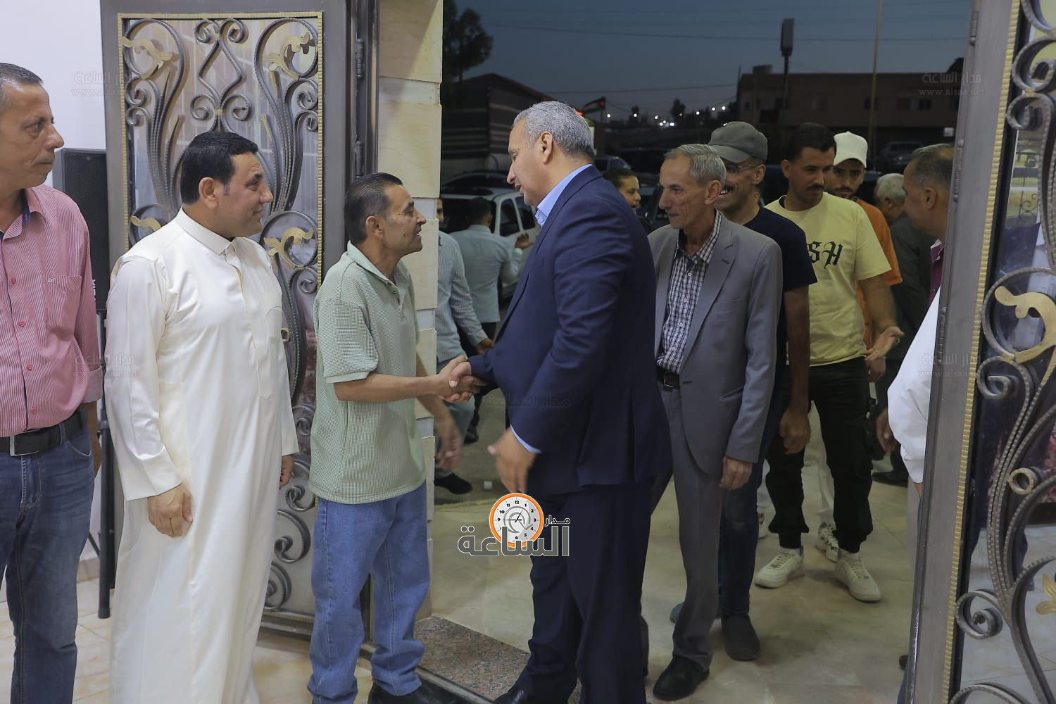 Madar Al-Saa Images 0.6712109548601017