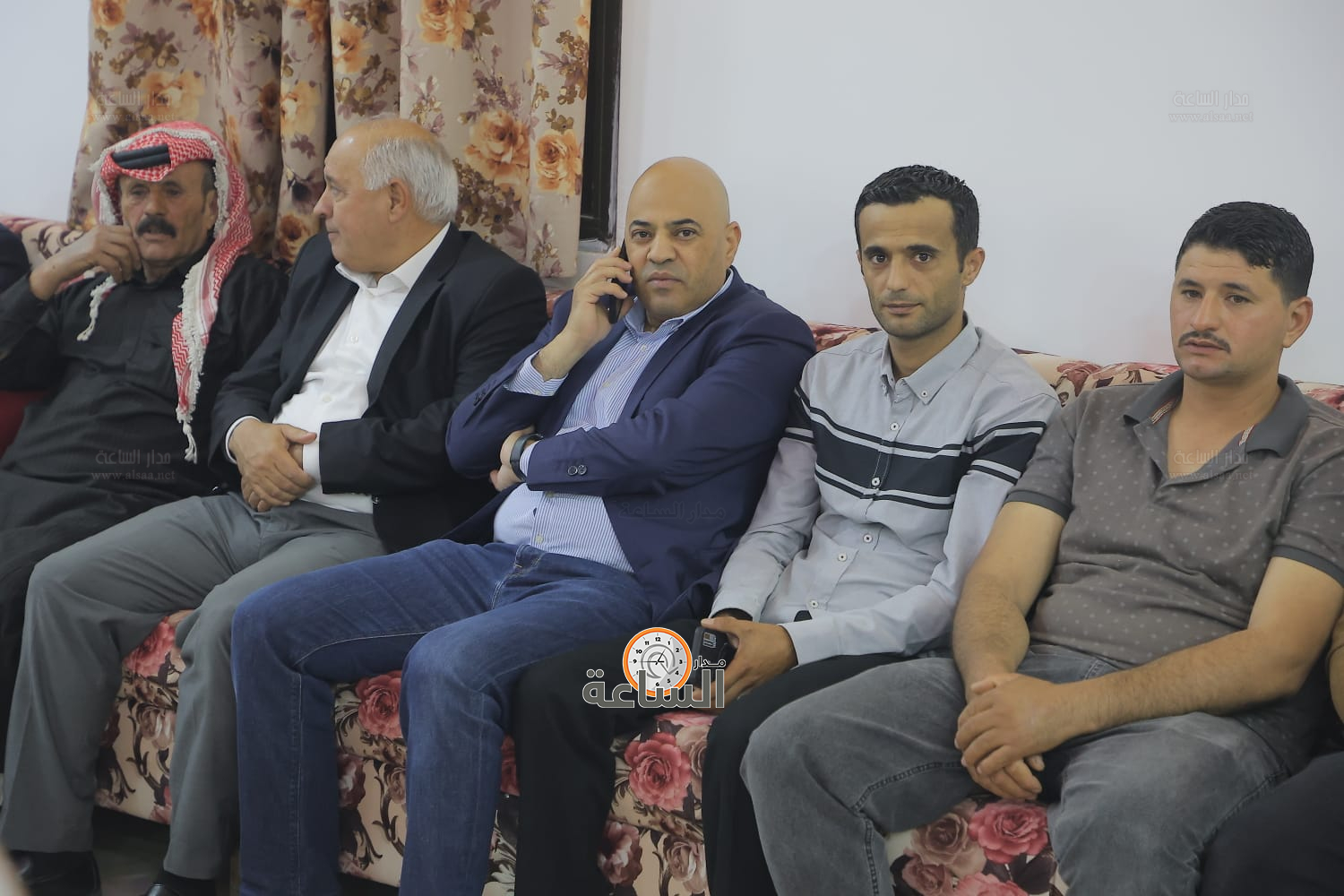 Madar Al-Saa Images 0.35693304510641455