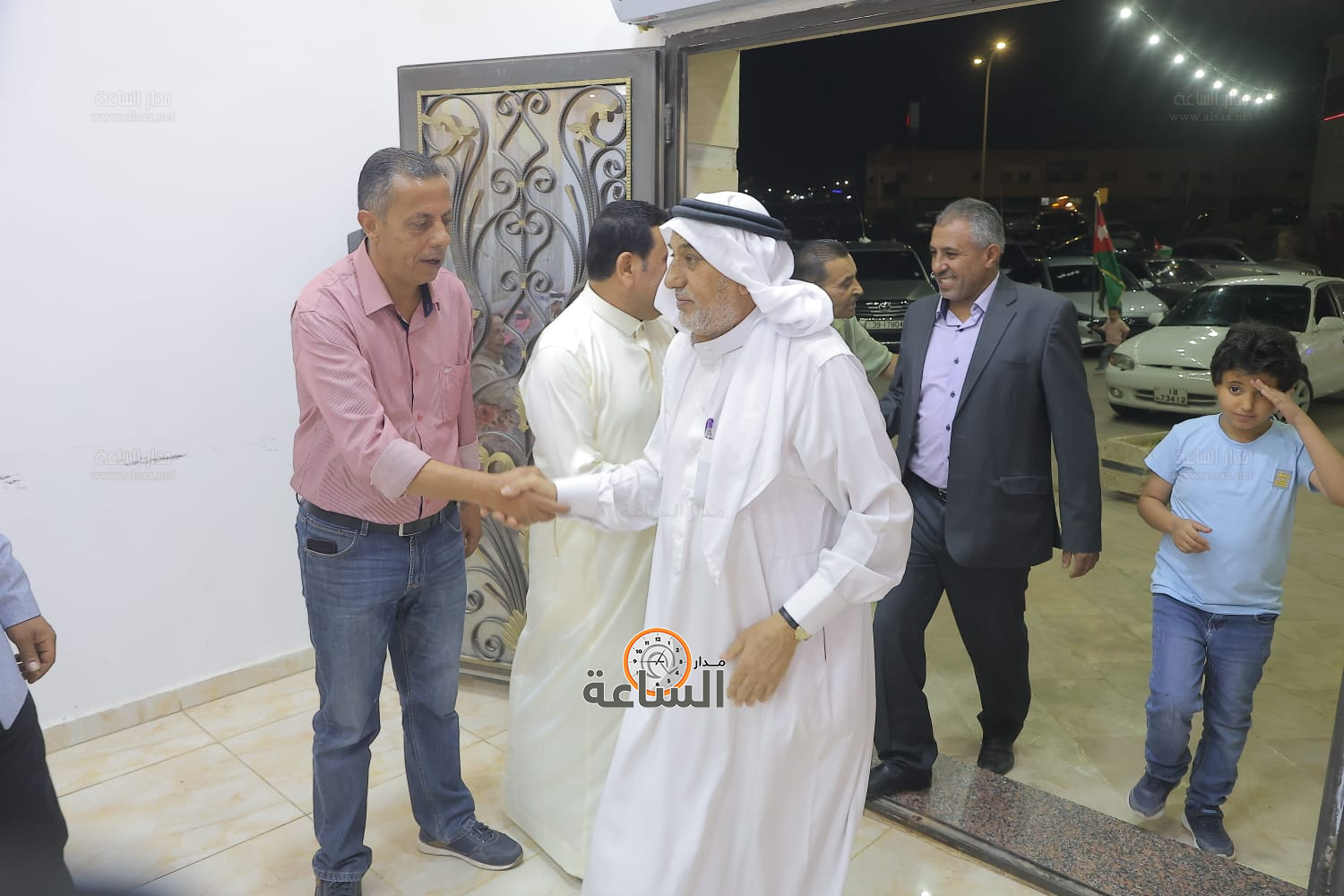 Madar Al-Saa Images 0.16693806614826912