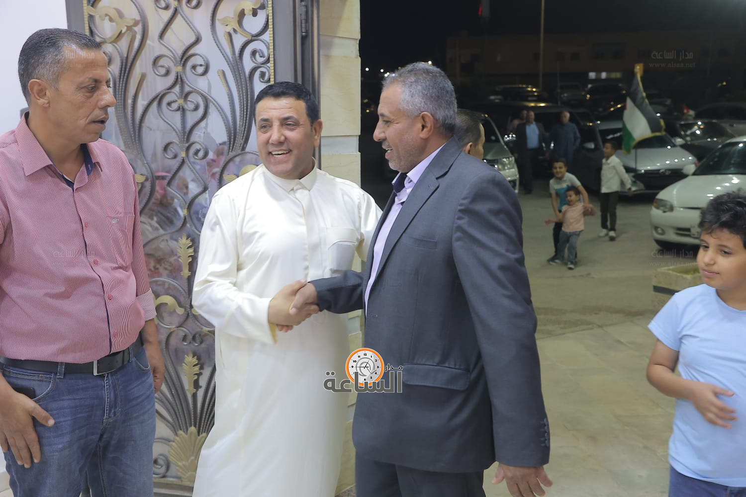 Madar Al-Saa Images 0.9427277128864511