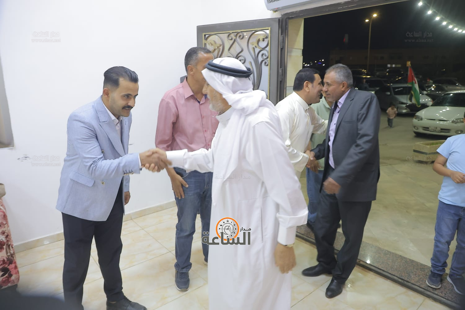 Madar Al-Saa Images 0.18439812736228223