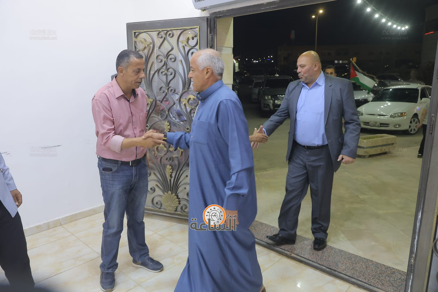 Madar Al-Saa Images 0.005149039988506354