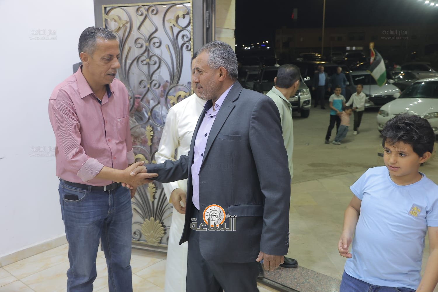 Madar Al-Saa Images 0.26327916284364516