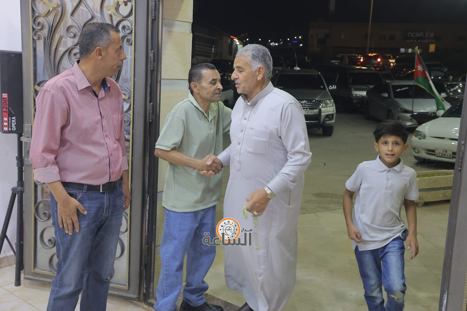 Madar Al-Saa Images 0.08970395579232182