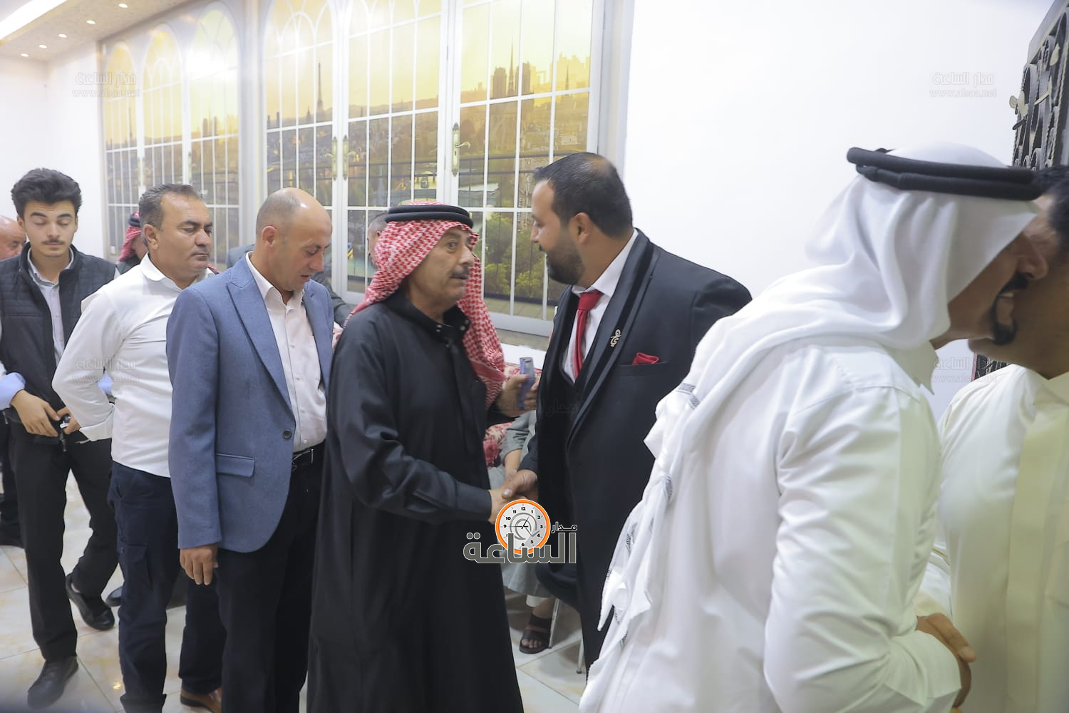 Madar Al-Saa Images 0.28318693934158234